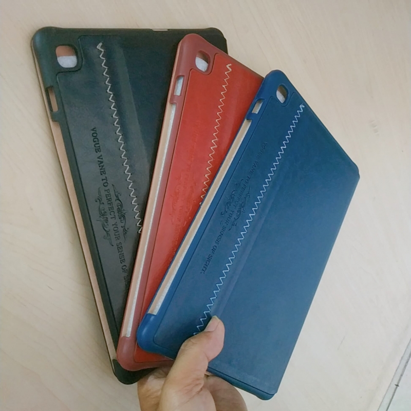 Bao Da Samsung Galaxy Tab S6 Lite P610 Hiệu Kaku Chính Hãng được làm từ chất liệu da với thiết kế kiểu dáng cổ điển mà vẫn đảm bảo yếu tố thời trang cho chiếc máy tính bảng của bạn